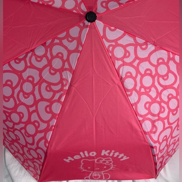 Sanrio Accessories - 🎀Hello Kitty umbrella auto open and close, 11.5 inches, pink bows, Brand New
